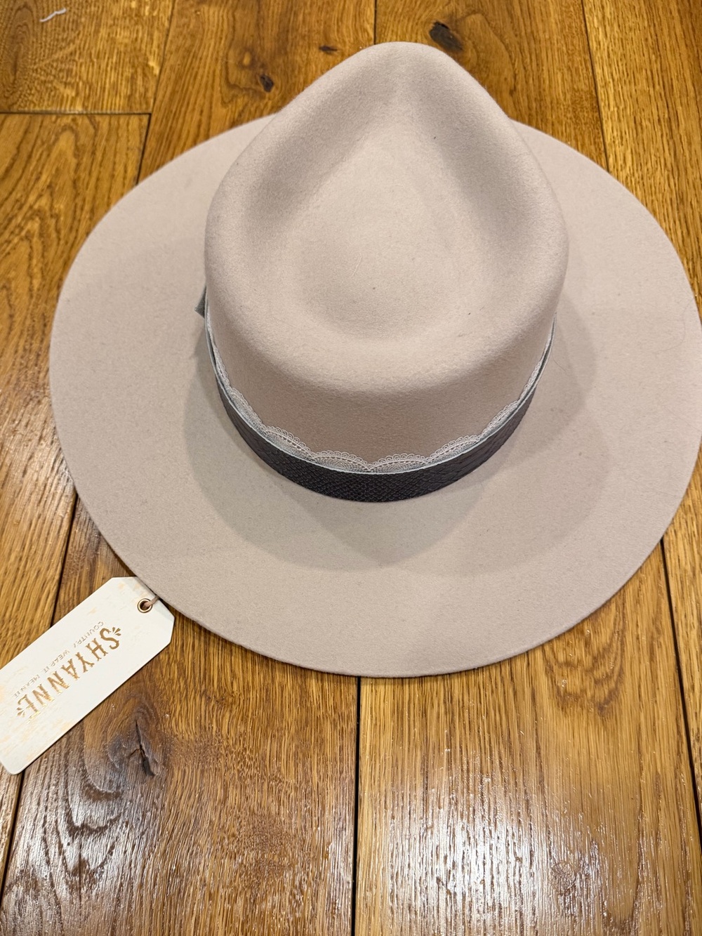 NWT Shyanne Customized Wool Felt Western Hat Bone M